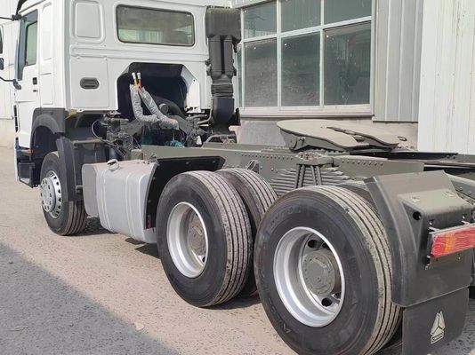 Conception professionnelle Utilisé à la main gauche Sinotruk HOWO T7h 440HP 500HP 6X4