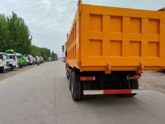 Shacman Orange F3000 camion-décharge avec 10 roues et une capacité de moteur de 6-8L