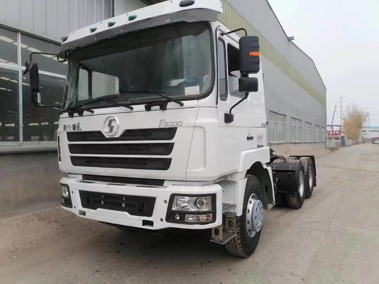 Shacman F3000 6X4 lourd camion tracteur 40 tonnes avec conception de pneus radiaux