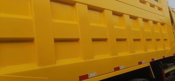 10 pneus Sinotruck HOWO 6*4 Secondhand Dump Truck Front Lifting Style Émission Euro 3/4/5