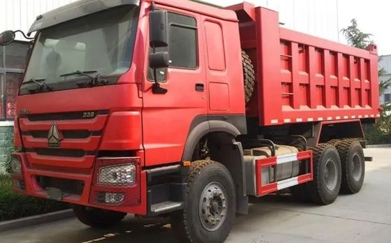 351-450 chevaux HOWO371 Camion à décharge avec certification DOT et pneus