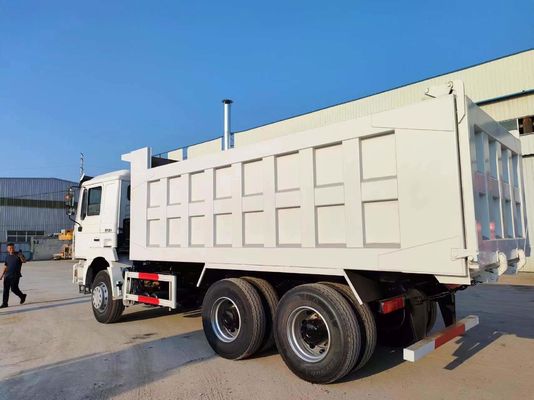 351-450 chevaux HOWO371 Camion à décharge avec certification DOT et pneus