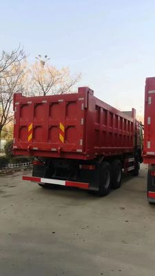 18 mètres cubes de capacité utilisée HOWO 6X4 camionneur-déchargeur lourd avec transmission manuelle