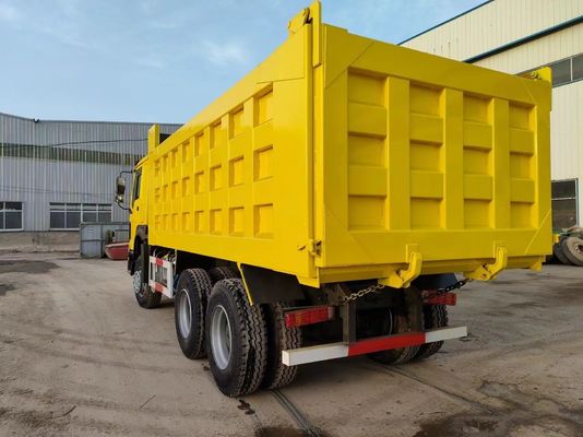 Sinotruck à transmission manuelle HOWO 6*6
