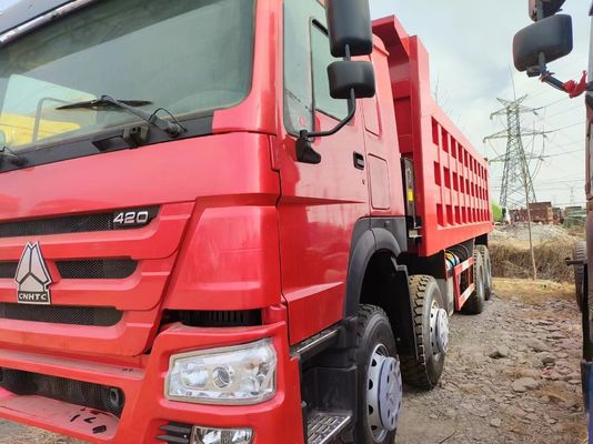 Sinotruck HOWO 8*4 Camion-dépôt de grande capacité de chargement pour les besoins de transport de charges lourdes