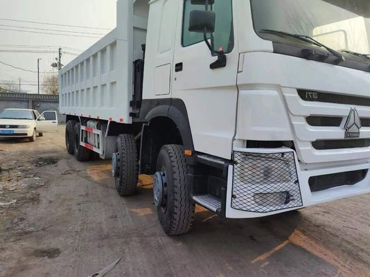Conception des pneus Sinotruck radiale HOWO 6*4 remorque remorque style de levage avant
