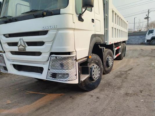 Conception des pneus Sinotruck radiale HOWO 6*4 remorque remorque style de levage avant