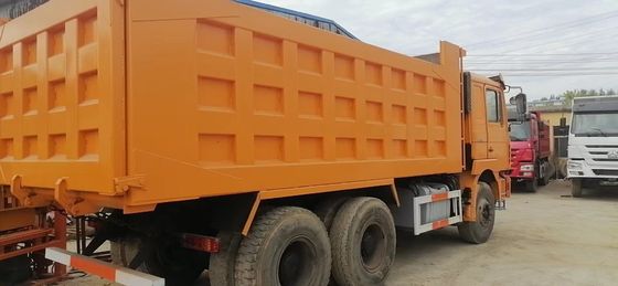 6X4 roue motrice Shacman F3000 camionneur de décharge avec 351-450 chevaux de différentes couleurs