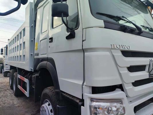 HOWO Sinotruck Camion lourd de 420 chevaux avec pneus radiaux Sièges ≤5
