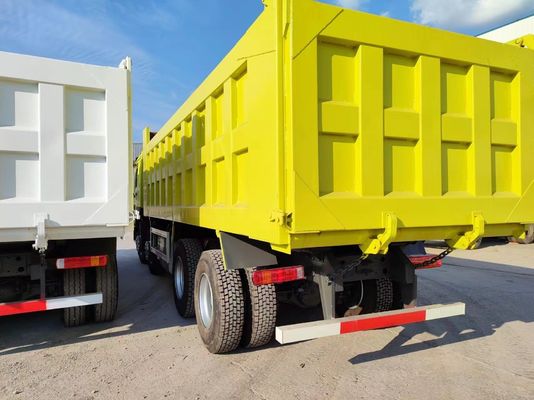 Jaune 351-450hp 6-8L Sinotruk HOWO Camion à décharges Camion à décharges lourdes Camion tracteur à décharges lourdes
