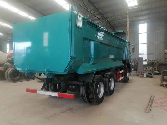 351-450 ch Transmission manuelle Sinotruck HOWO 6*4 Camion à décharge avec boîte d'emballage de type U