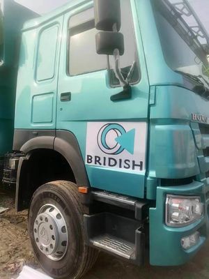 351-450 ch Transmission manuelle Sinotruck HOWO 6*4 Camion à décharge avec boîte d'emballage de type U