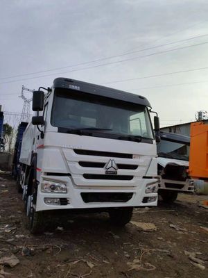 ZZ3257N3847B Camion à ordures La solution fiable pour le transport de matières blanches