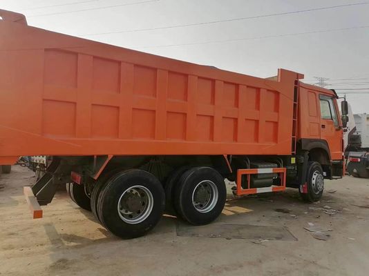 Sinotruk HOWO 6*4 Camion-dépôt équipement de construction Camion-dépôt de 80 tonnes avec sièges ≤5