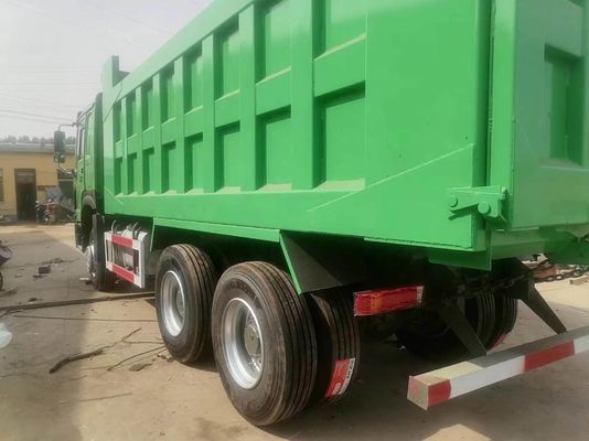 Camion de décharge de style de levage avant utilisé HOWO 6*4 Camion d'occasion Sinotruck de couleur différente