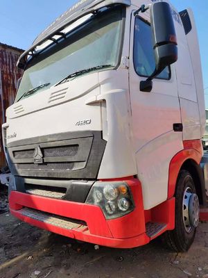 Sinotruk Howoa7 Tracteur Truck tête avec moteur Weichai 6800x2500x3500mm et l'efficacité