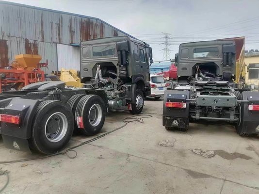 Sinotruk HOWO 6*4 Camion tracteur à transmission manuelle en excellent état