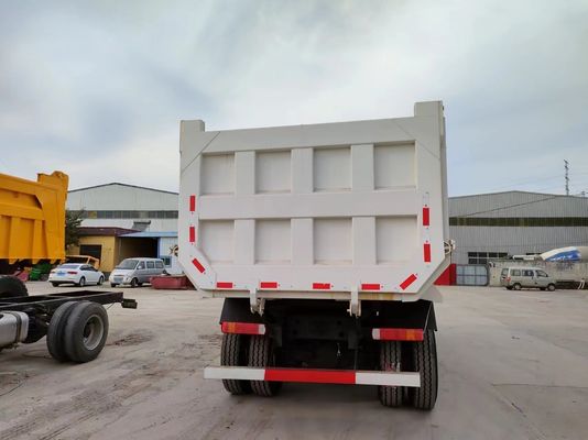 Sinotruck HOWO 6*4 Camion à ordures blanc d'occasion de type U avec boîte manuelle