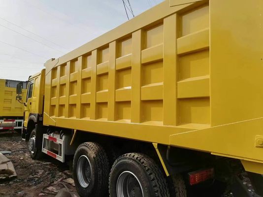 Sinotruck HOWO camion à remontage 6*4 camion à ordures camion d'occasion avec 10 pneus et 1