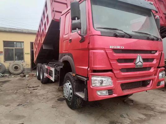10 à 15 tonnes de poids brut du véhicule Transmission manuelle Sinotruk HOWO 6*4 Camion à ordures 371 ch 10 pneus