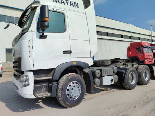 Transmission manuelle Sinotruk Howoa7 Tracteur Tête de camion en bon état de travail