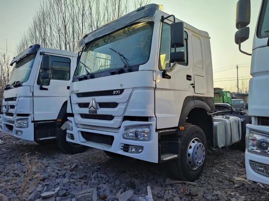 C'est un camion-tracteur utilisé pour votre entreprise.