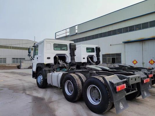 Pneus radiaux Sinotruk C7h 6X4 430HP Tracteur camion Mc11.43-30 avec certification DOT