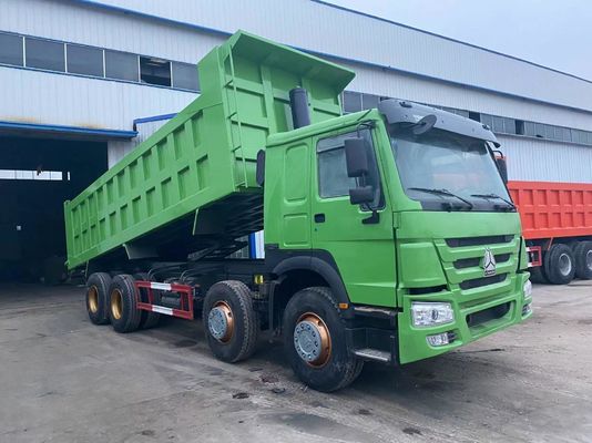 12 roues utilisées HOWO camion à ordures pneus radiaux de conception camion d'occasion