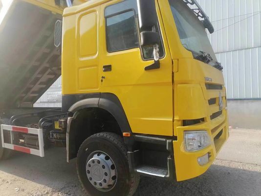 Camion à décharge 10 roues jaune HOWO Sinotruk 6X4 Camion minier de 351-450 chevaux