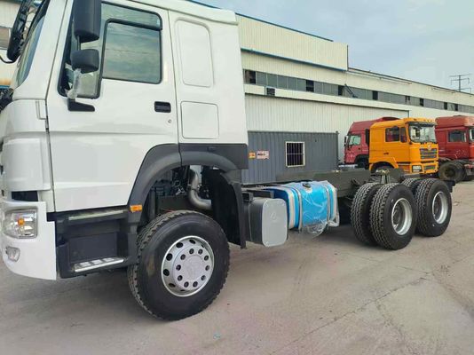 Puissance 351-450 chevaux Sinotruk HOWO 6*4 Tracteur camion 12.00r20/12r22.5/315.80-25