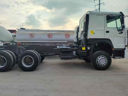 Puissance 351-450 chevaux Sinotruk HOWO 6*4 Tracteur camion 12.00r20/12r22.5/315.80-25