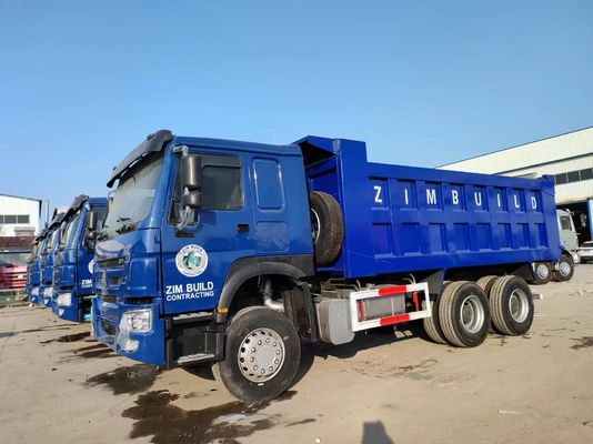 Transmission manuelle de type 6×4 roue motrice Sinotruck HOWO Bleu camion de décharge 10 pneus
