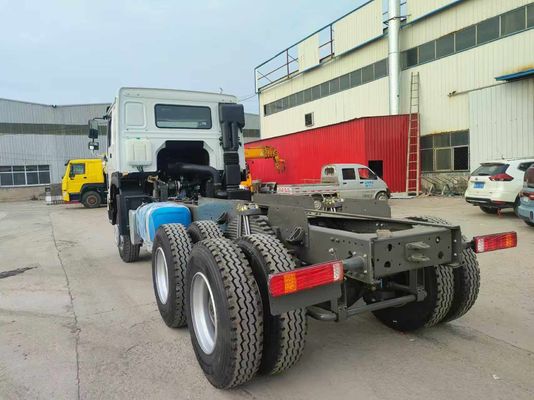 Sinotruck HOWO 6*4 Camion tracteur en Euro 3/4/5 CEE GCC ISO avec boîte de vitesses manuelle