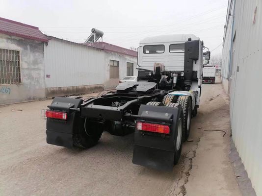 Conception de pneus radiaux HOWO 6X4 371HP Tickper Truck Trailer Head pour ≤5 sièges sur le marché