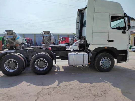 6800x2500x3500mm Sinotruk Howoa7 tracteur camion tête de camion avec 6×4 roue motrice