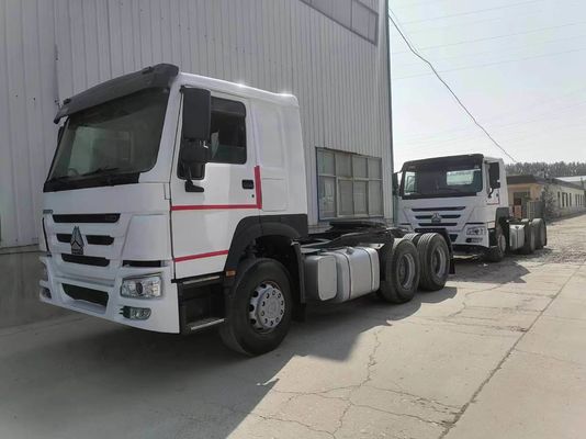 Transmission manuelle type 420HP Sinotruk HOWO 6*4 Tracteur avec moteur Weichai