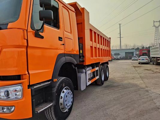 Camion d'occasion pour le levage avant style Sinotruck HOWO 6*4 Camion à décharge 351-450 ch