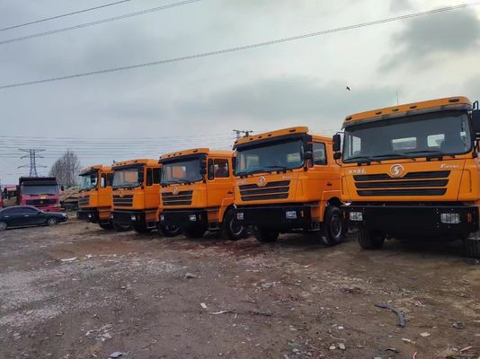 Camion tracteur Shacman F3000 certifié ECE de couleur différente avec conception de pneus radiaux