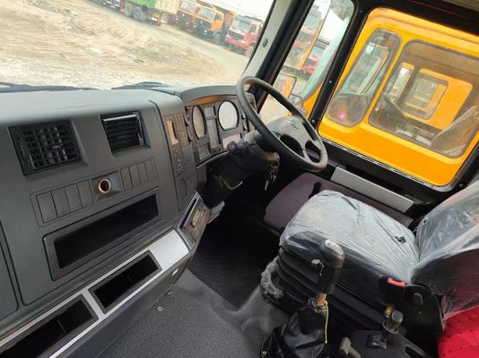 Camion tracteur Shacman F3000 certifié ECE de couleur différente avec conception de pneus radiaux