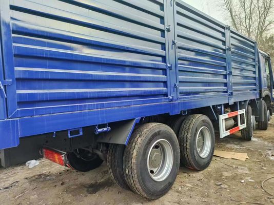 Sinotruck HOWO bleu 8*4 Box Truck 10 pneus camion d'occasion avec roue motrice 6×4