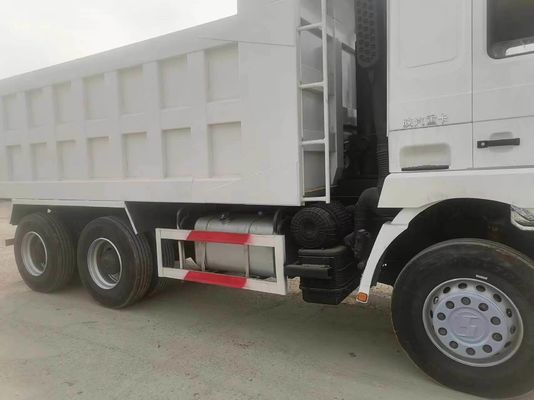 6 × 4 pneus radiaux Shacman F3000 Dumping Dumping pour le dépôt de mines