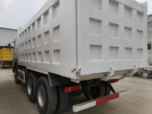 Sinotruk HOWO A7 6X4 371HP camion-décharge avec transmission manuelle et maintenance facile
