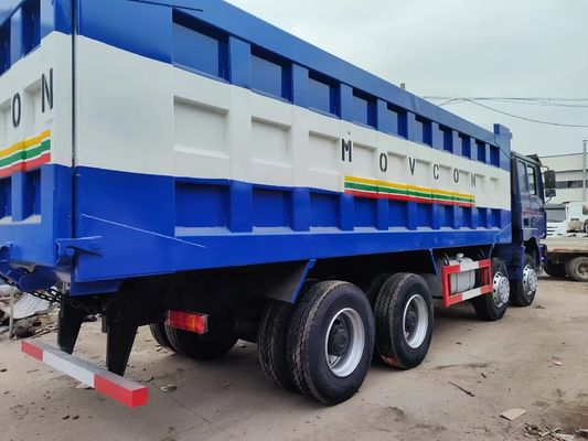 8×4 roue motrice Shacman F3000 Transmission manuelle moteur diesel camion de décharges à bascule